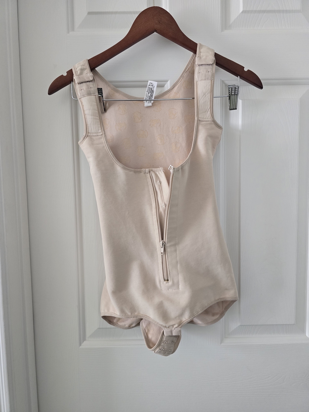 Fajate Colombian Shapewear Bodysuit XS Beige Compression Body Shaper